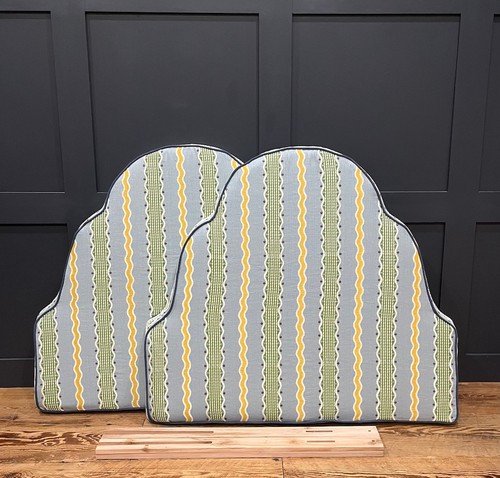 Pair brand new scallop - a,