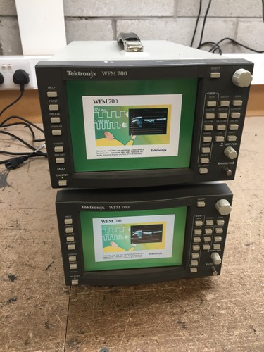 Tektronix wfm 700 waveform - tektronix,