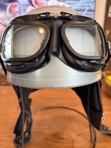 Cromwell british helmet - cromwell,