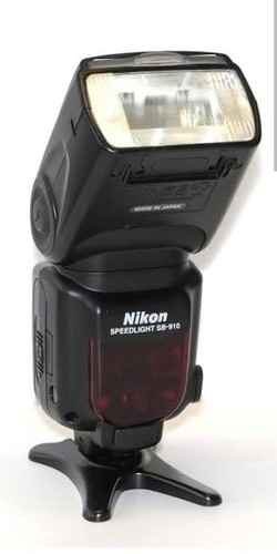 Nikon 600 speedlight - sb-600,