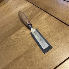 Woodworking  32 mm wide  Bevel Edged Chisel Boxwood Handle