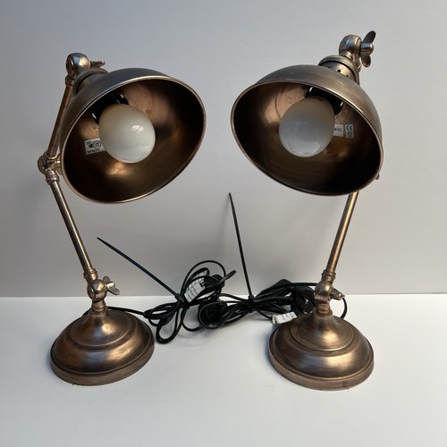 Pair brass coloured - pair,