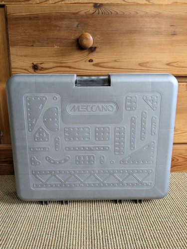 Meccano set - car,