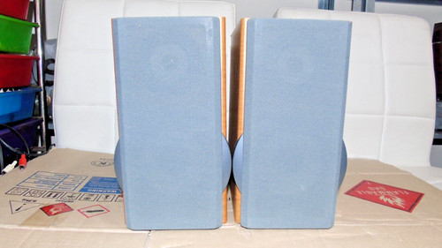 Hitachi way speaker - 2,