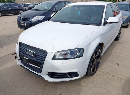 White quattro audi - quattro, a3