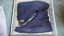 Tamaris navy suede women's ankle boots. Size 41. Chunky soles and side zip. NWB.
