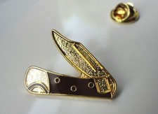 Pre-Owned Enamel Dark Brown and Gold Penknife PIN BADGE Used