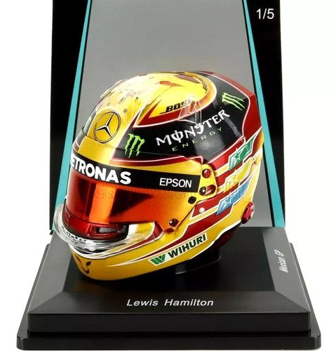 Spark racing helmet - 1/5,