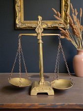 Vintage Brass Balance Scales – Decorative Brass Desk Display & Styling Piece