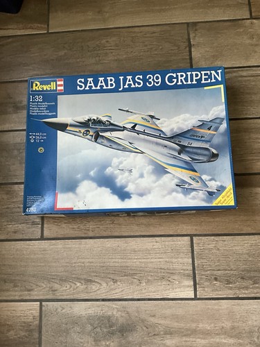 Revell 4752 saab jas - no.4752,