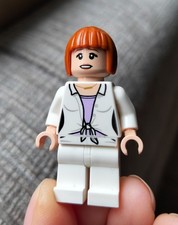 LEGO Claire Dearing Minifigure jw012 Jurassic World 75917 CMF Lot Raptor Rare