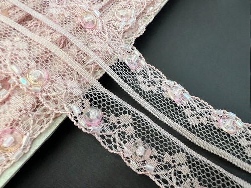 Dainty vintage beaded - dainty, bead