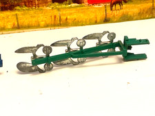 BRITAINS 1:32.FARM.3 FURROW