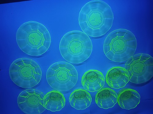 Walther sohne uranium glass - &,