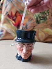 ROYAL DOULTON  JOHN PEEL  " D 6130   CHARACTER JUG MINI  2.25" TALL 1940