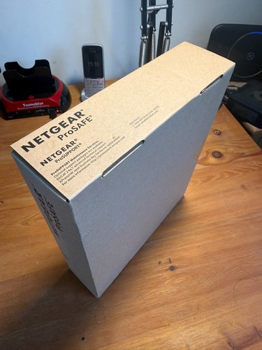 Netgear prosafe gs108t - netgear,