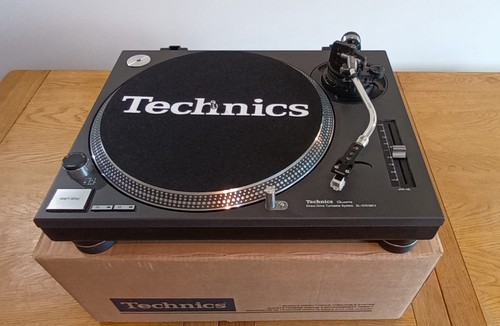 Technics 1210 mk2 - mk2, turntable