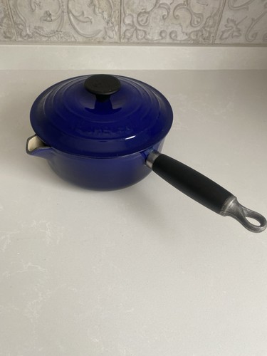 Crueset navy blue ceramic - navy,
