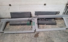 Land Rover Defender 90 Rear