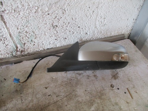 Volvo s40 left - wing, mirror