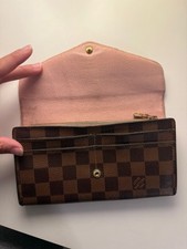 Louis Vuitton Monogram Sarah Wallet Pink Ballerine Interior