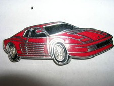 PIN'S CARS / FERRARI