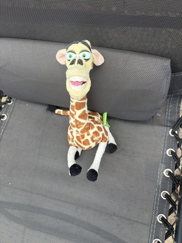 Dreamworks madagascar melman - dreamworks,