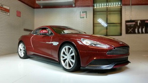 Aston martin bond vanquish - aston, red