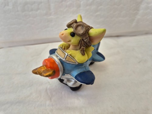 Frequent flyer pocket dragon - flyer,