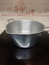 ALUMINIUM METAL HANDLED