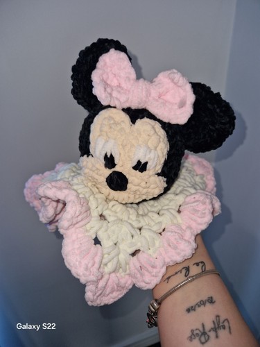 Minnie mouse handmade crochet - minnie,