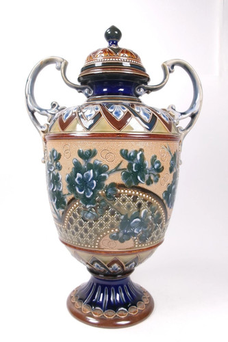 Doulton lambeth emily simmance - doulton,