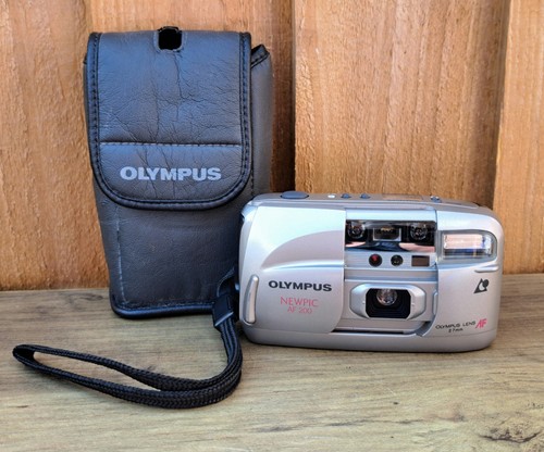 Vintage olympus newpic af - olympus,
