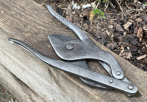 Vintage folding barbed wire - folding,
