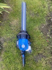 Hyundai HYHT2600X Two Stroke Petrol Hedge Trimmer. 