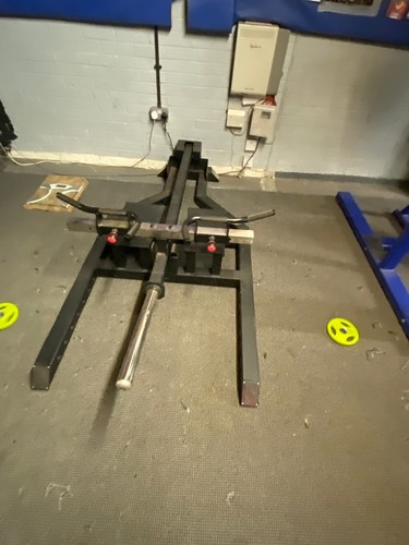 Standing bar row machine - t-bar,