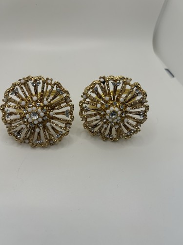 Gold white beaded - white, floral