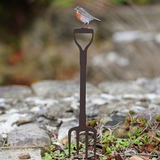 Mini Robin on Fork Metal Garden Stake Outdoor Sculpture Statue Robins Decoration