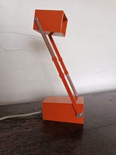 Lampetit table desk - lampetit,