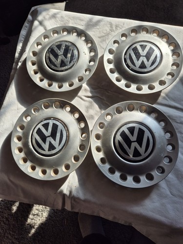 Golf mk5 alloy wheel centre - mk5,