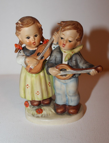 Goebel hummel figurine - goebel, happy