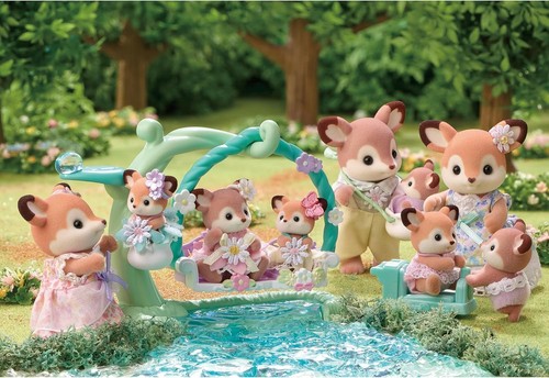 Sylvanian families figures - families,