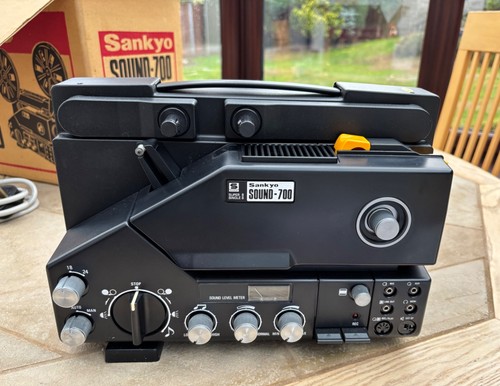 Sankyo 700 super 8mm - 700,