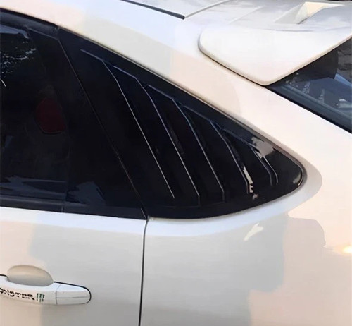 Gloss black rear side - gloss, window
