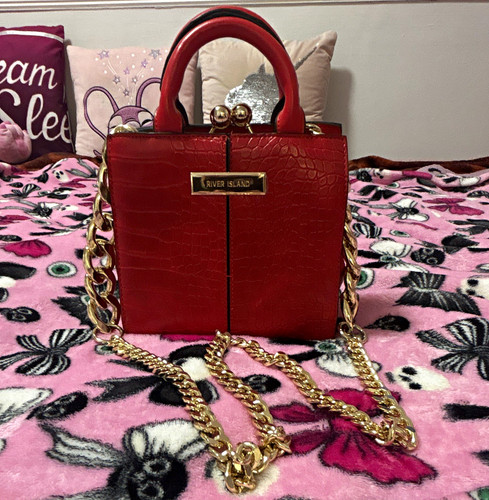 River island red - river,