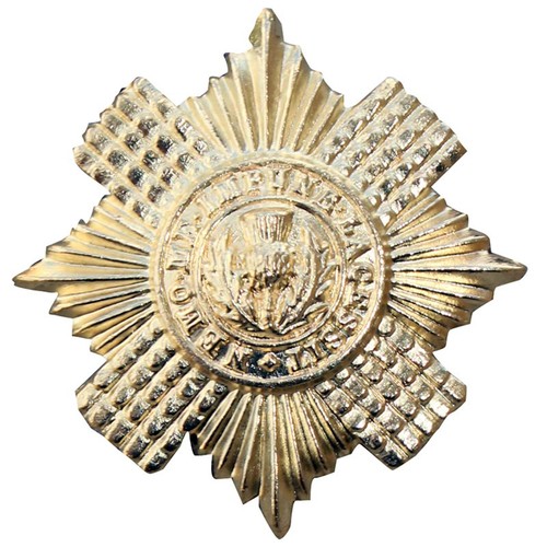 Scots guards beret cap badge - scots,