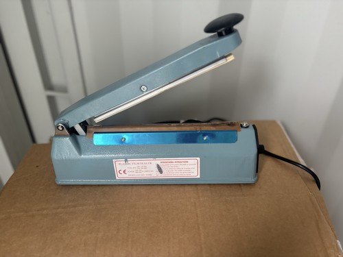 Plastic film heat sealer - plastic,