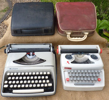 Vintage Typewriter Reamington