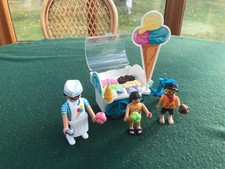 Playmobil Family Fun Ice Cream Cart Vendor and Tricycle (9426)