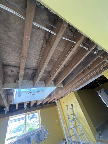 Wooden roof joist trusses - wooden, 5.2m